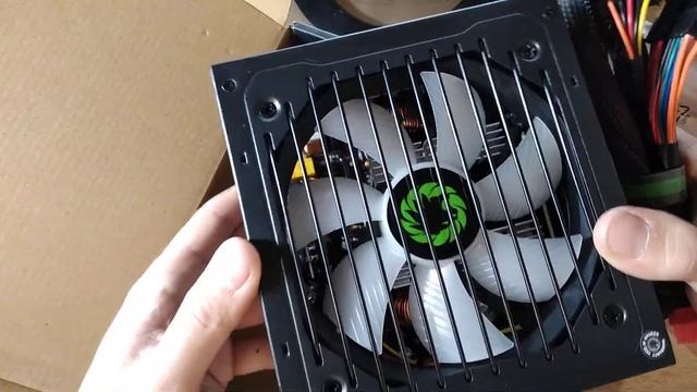 Блок питания GAMEMAX VP-800-M RGB 800W смотреть онлайн