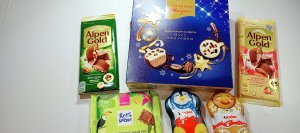 Асмр видео?распаковываю и раскладываю шоколад и конфетки ??✨✨✨