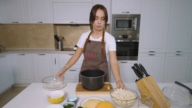 Запеканка из овощей и куриной грудки смотреть онлайн