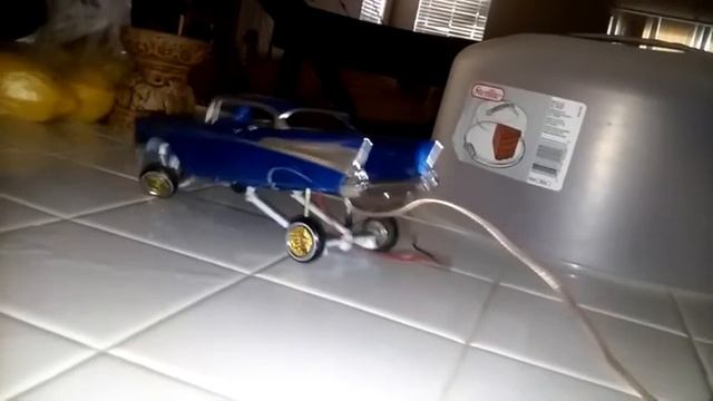Aarm hopper model slow mo 1957 Chevy impala смотреть онлайн