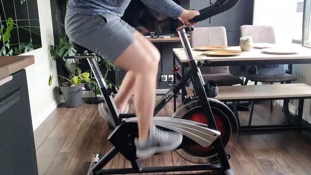 Magnetic Vs Friction Resistance Spin Bikes - Which Is Better? смотреть онлайн