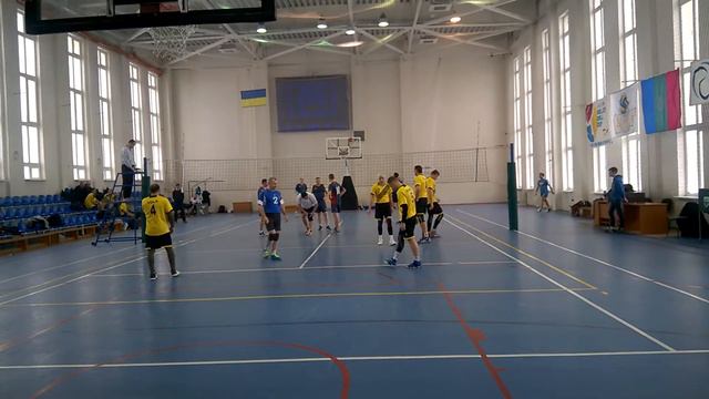 Аматорский чемпионат. FAVORIT - "Артемсоль". г. Бахмут 28-01-2018 (Серия 2) смотреть онлайн