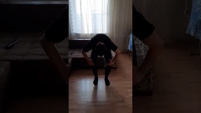 выпрыгивание из упора присев вверх и в и.п.(упор присев). смотреть онлайн