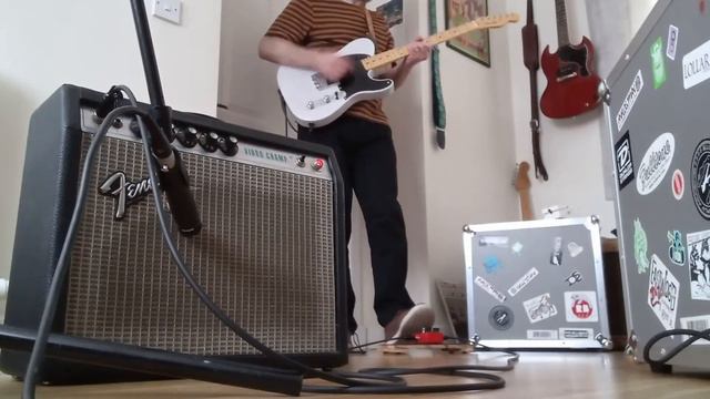 Analogman Peppermint Fuzz and Fender Vibro Champ смотреть онлайн