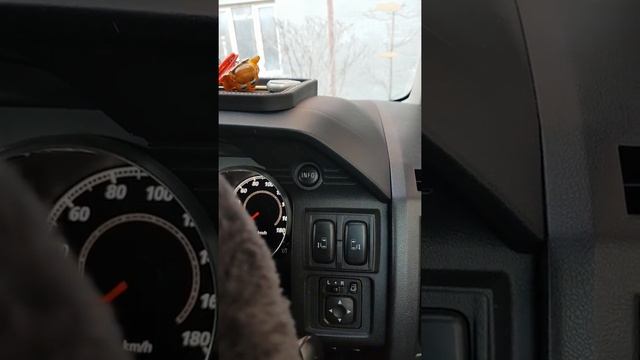 настройка русского языка на Митсубиси Делика Д5 смотреть онлайн