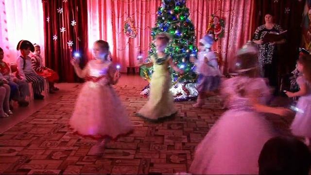 Танец: "Звездочки" смотреть онлайн