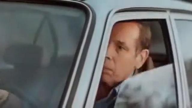 Возвращение резидента (1982) - Car Chase Scene