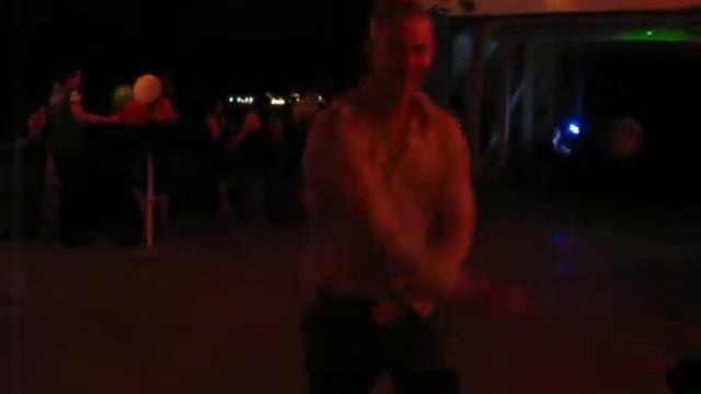 Peter Garrett Zumba by Ged Melrose смотреть онлайн