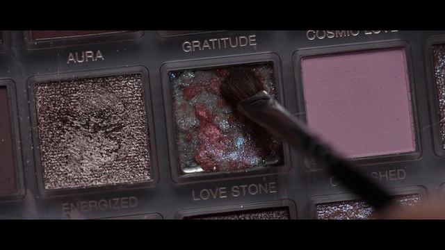 ASMR Makeup Sounds - Huda Beauty Rose Quartz Swatches (NO TALKING) смотреть онлайн