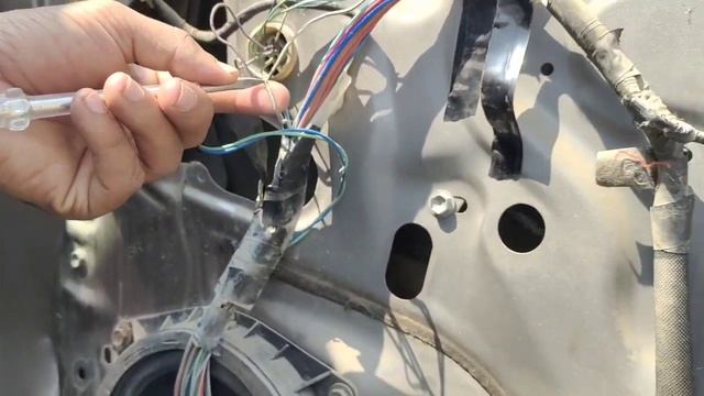 How To Diagnose Power Window Problem - Is the Switch or Motor Bad? смотреть онлайн