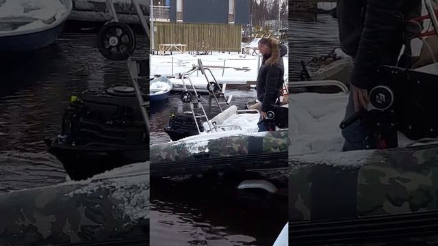 Продолжение обкатки мотора Сузуки дф 30 атл с мастером из магазина