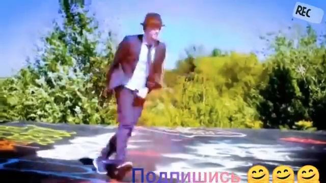 Когда устанешь от бесконечного самоанализа, позвони мне. Потанцуем смотреть онлайн