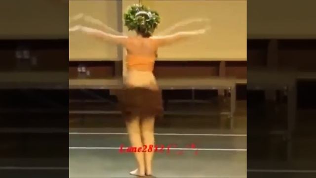 Зажигательный танец бедрами!!!Самая танцевальная попка!!! смотреть онлайн