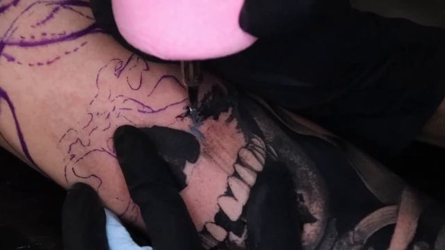 HOW TO TATTOO TEXTURE AND WHITE HIGHLIGHTS (Ambition Ninja Machine) tattoo tutorial by mr.reyes_ink смотреть онлайн