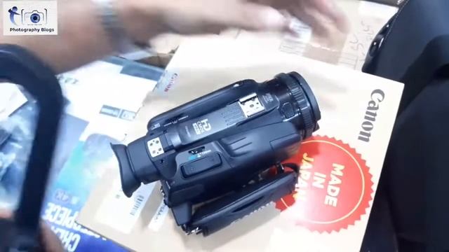 Canon XA-11 Videography Camera | #canon #photographyblogs |