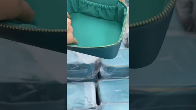 Женская сумка косметичка Lamer смотреть онлайн