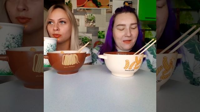 Hot challenge/самая острая корейская лапша/8 тысяч сковелей смотреть онлайн
