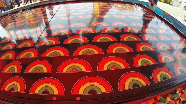 Rainbow Coin Toss Prize Carnival Game Challenge Can We Win? смотреть онлайн