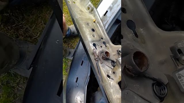 Opel Zafira B 1.7 cdti Закрылся капот не открывается.Как открывал в конце видео. смотреть онлайн