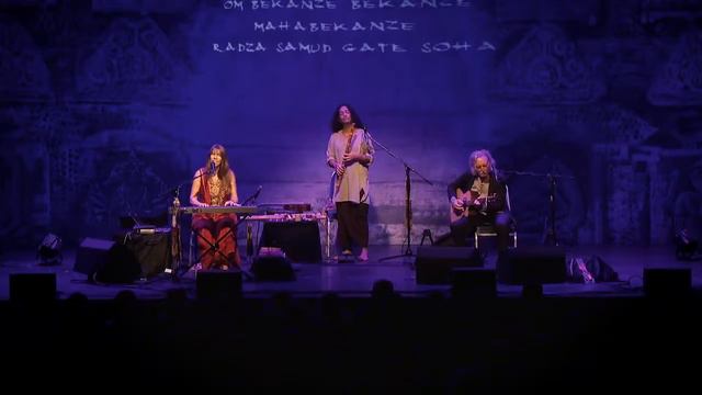 Deva Premal - Teyata Om Bekanze смотреть онлайн