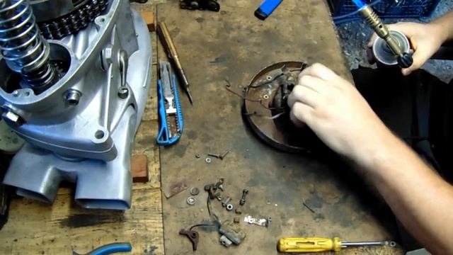 Puch 125 TT engine rebuild (part 6 ) смотреть онлайн