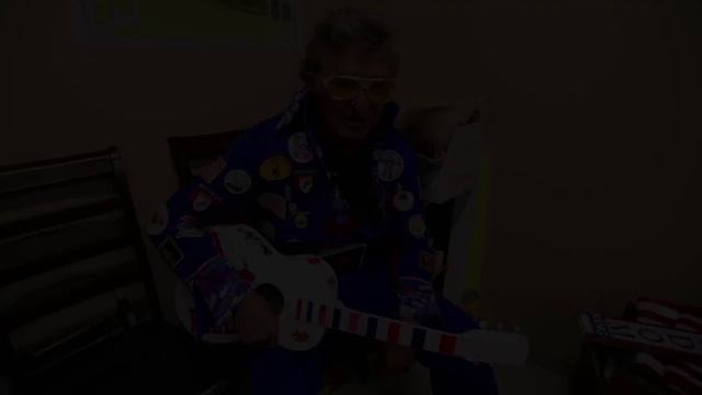 Buffalo Bills Elvis Makes Visit to Warsaw смотреть онлайн