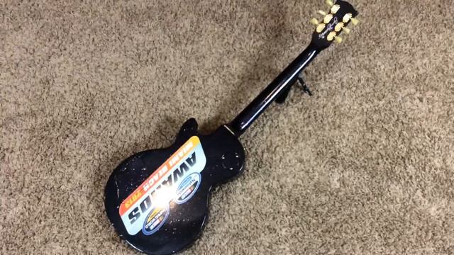 Trogly's Guitars: 2013 Gibson Les Paul Studio Sam Bass NASCAR смотреть онлайн