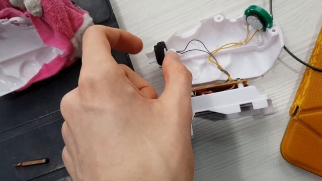 Ремонт интерактивного хомячка Жу Жу Петс смотреть онлайн