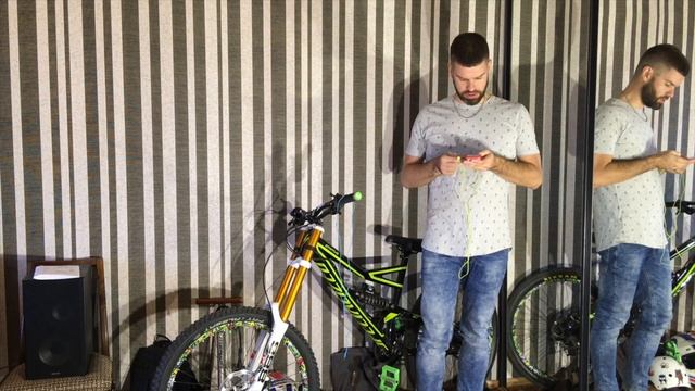 Philips she3590 - цветные, но как звучат? смотреть онлайн