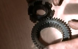 Вариант Заточки Шестерни Чтобы не Выбивало Скорость в Коробке ВАЗ Классика