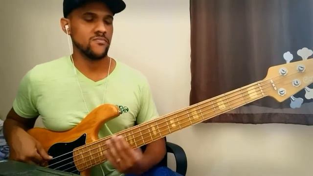 Cover baixo - Cantarei Teu Amor - Eli Soares смотреть онлайн