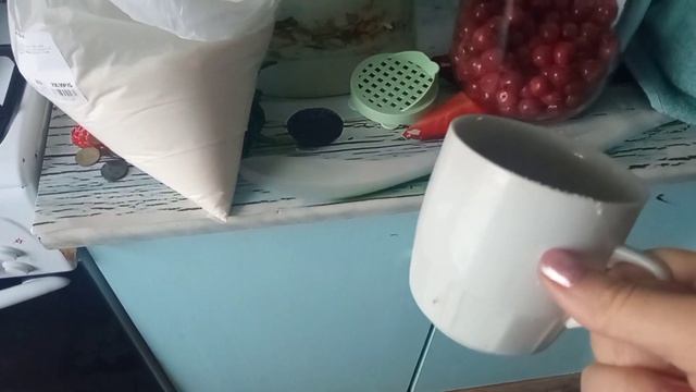 Ремонт своими руками. Выравниваю стены. Первый компот, заготовки на зиму. Влог смотреть онлайн