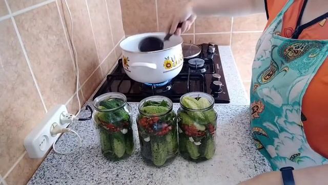 Огурчики и красная смородина на зиму. смотреть онлайн