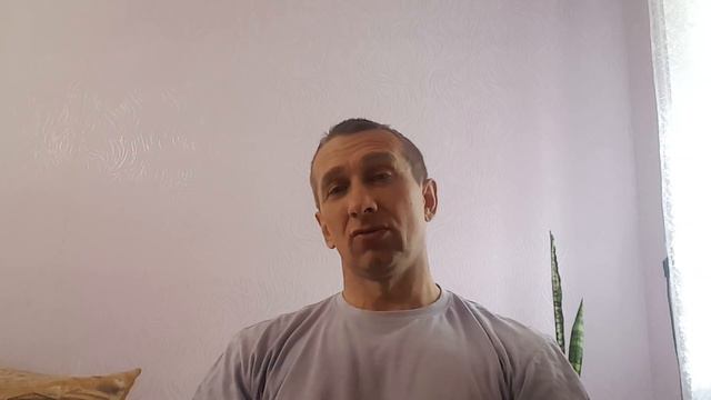 Майки Гарсия присмотрел Истера . смотреть онлайн