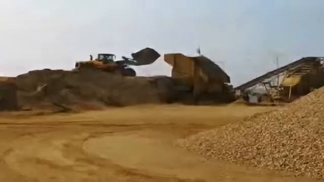Самая большая подвижная машина планеты 1 смотреть онлайн