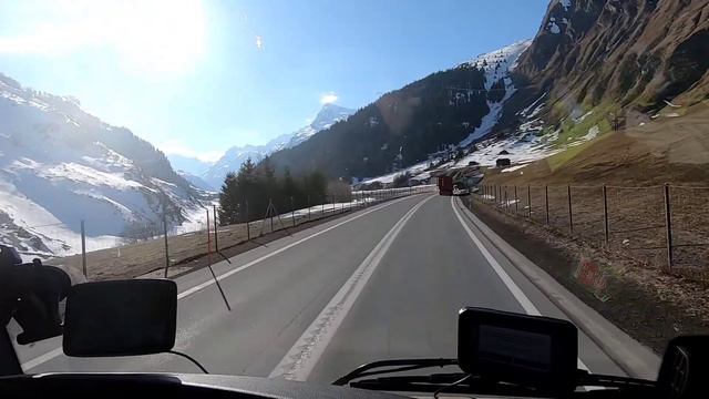 POV driving Mercedes Actros 480 DE, CH смотреть онлайн
