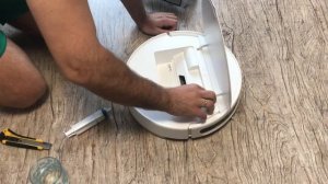 Мелкий ремонт робота пылесоса Xiaomi G1, прокачка водяного клапана, если пылесос не мочит тряпку