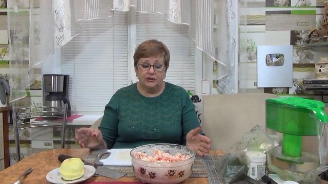 Диетический салат - три по 200 + 100 сыра. Готовим часто, съедаем - быстро! смотреть онлайн