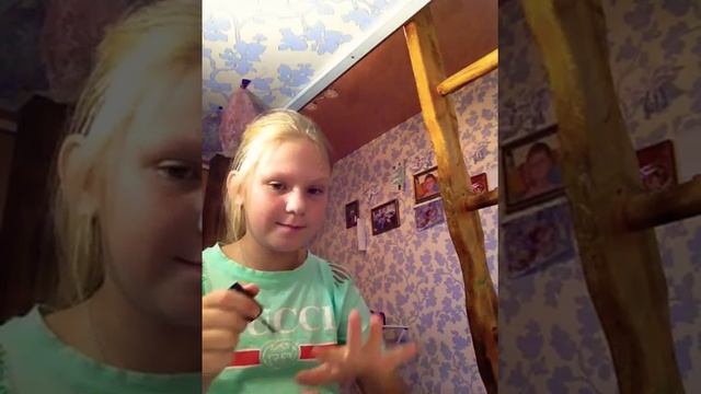 Рисуем космос и лапки на ногтях смотреть онлайн