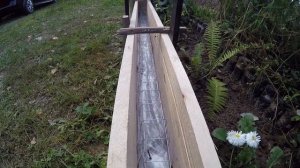 Бордюр своими руками вдоль клумбы и забора.