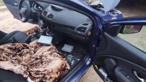 Замена штатной магнитолы, на PIONEER 280FD 1din, РЕНО ФЛЮЕНС.