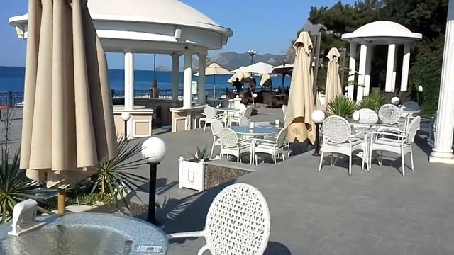 Fiesta Tropical путешествует по свету. Город Судак. Крым. Настоящий райский уголок смотреть онлайн