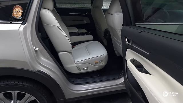 マツダ CX8 【車両レビュー】 3列シートSUVが上質さに磨きをかけてアップデート!! ミニバンいらず!? MAZDA CX-8 E-CarLife With 五味やすたか