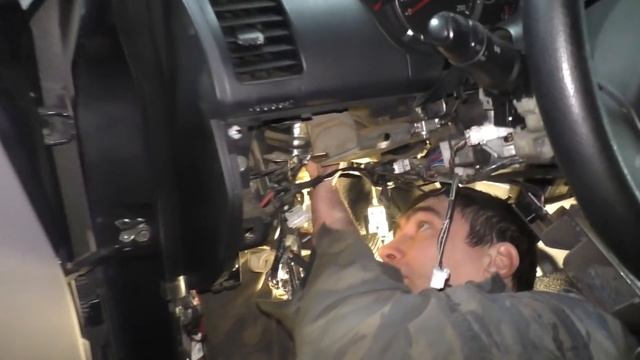 Mitsubishi L200. Не выключается ближний свет фар! (#AvtoservisNikitin) смотреть онлайн