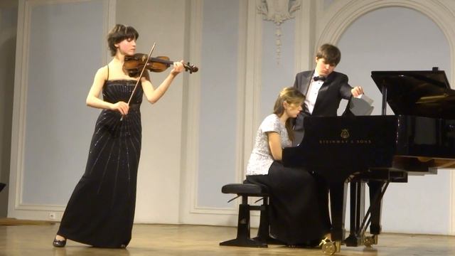 Gershwin An American in Paris\Гершвин Американец в Париже\исп.Виктория Тульская, конц.Н.Игумнова смотреть онлайн