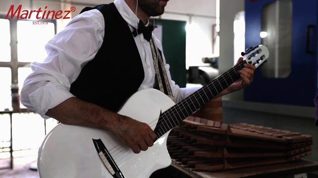 MARTINEZ Hispania - Moondance - Bruskers Guitar Duo смотреть онлайн
