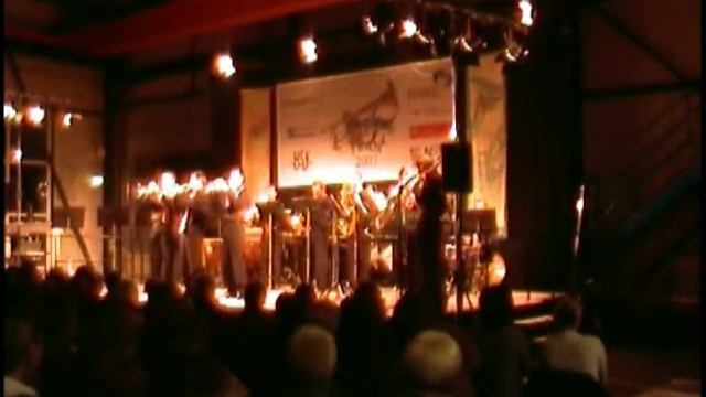 Brandt Brass - Три Мендес полька.mp4 смотреть онлайн