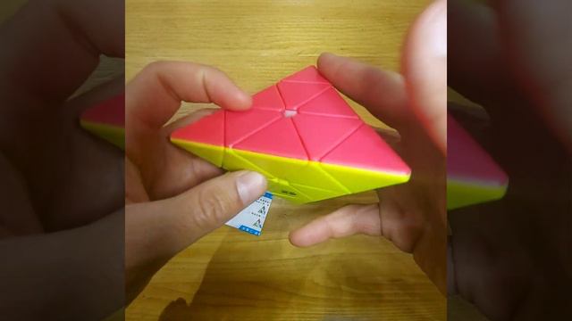 #Кубик Рубика QiYi Pyraminx QiMing MoFangGe Pyraminx. #Пирамидка Мефферта. #Головоломка.#подарок. смотреть онлайн