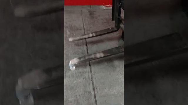 Fork truck quarter trick смотреть онлайн