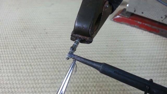 DIY USB to AUX Cable смотреть онлайн